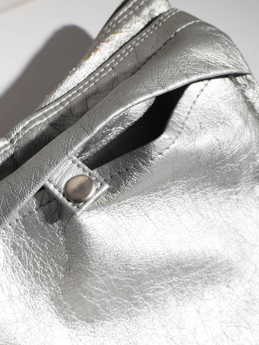 Super Rare True Vintage Courreges Silver Leather Tote Bag Backpack - Picture 3 of 8